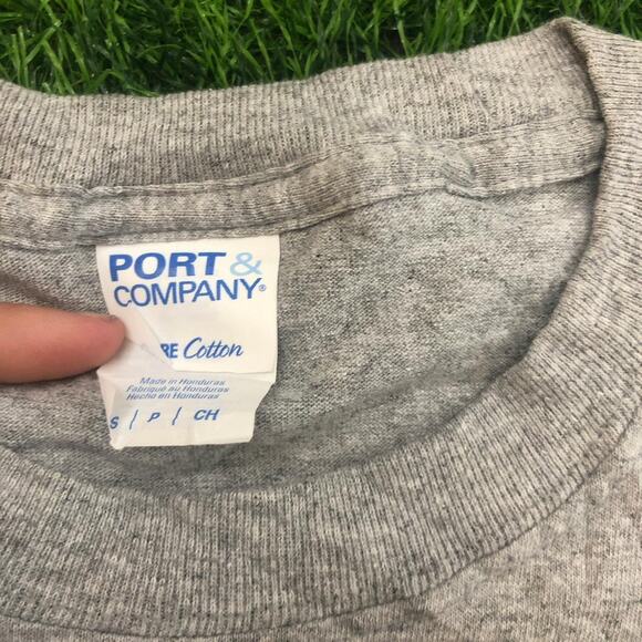 Men's Grey Desert View Middle School Dragons Graphic Tee - Picture 4 of 4